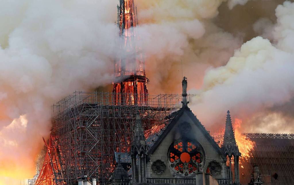 notre-dame-rtr-img