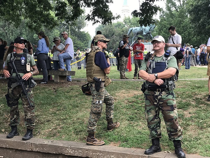 800px-Charlottesville__Unite_the_Right__Rally_35806115363