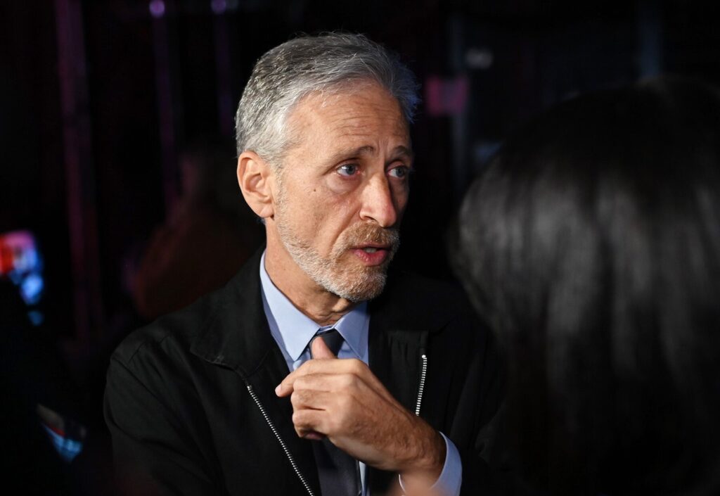 Jon stewart Ghion
